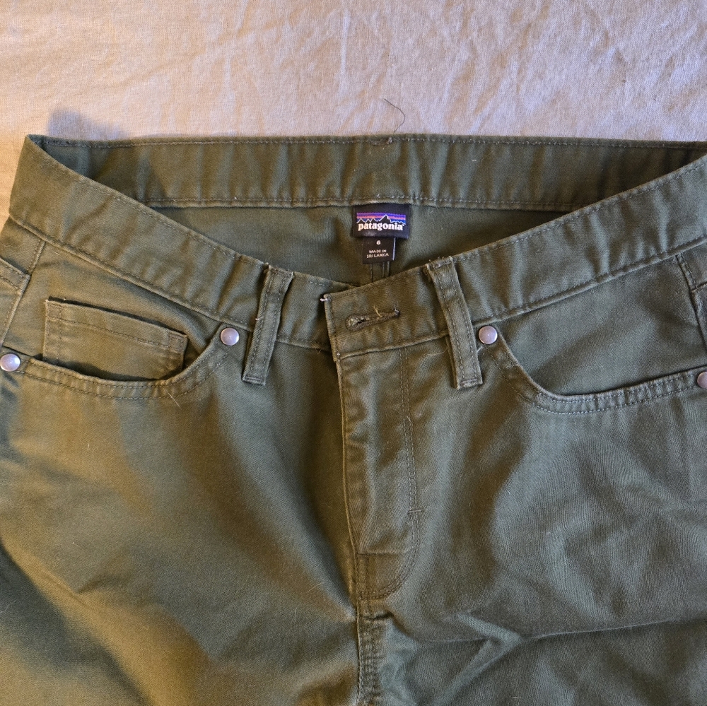 Patagonia Pinyon Pine pants forest green size 6
